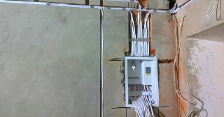 Электропроводка в доме + монтаж Губаха цена от 155 руб. м.п.